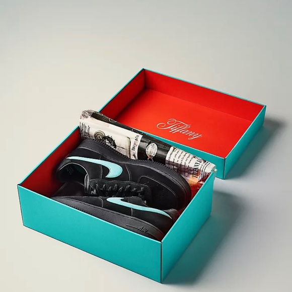 Nike x Tiffany Air Force 1 1837 - Picture 13 of 15